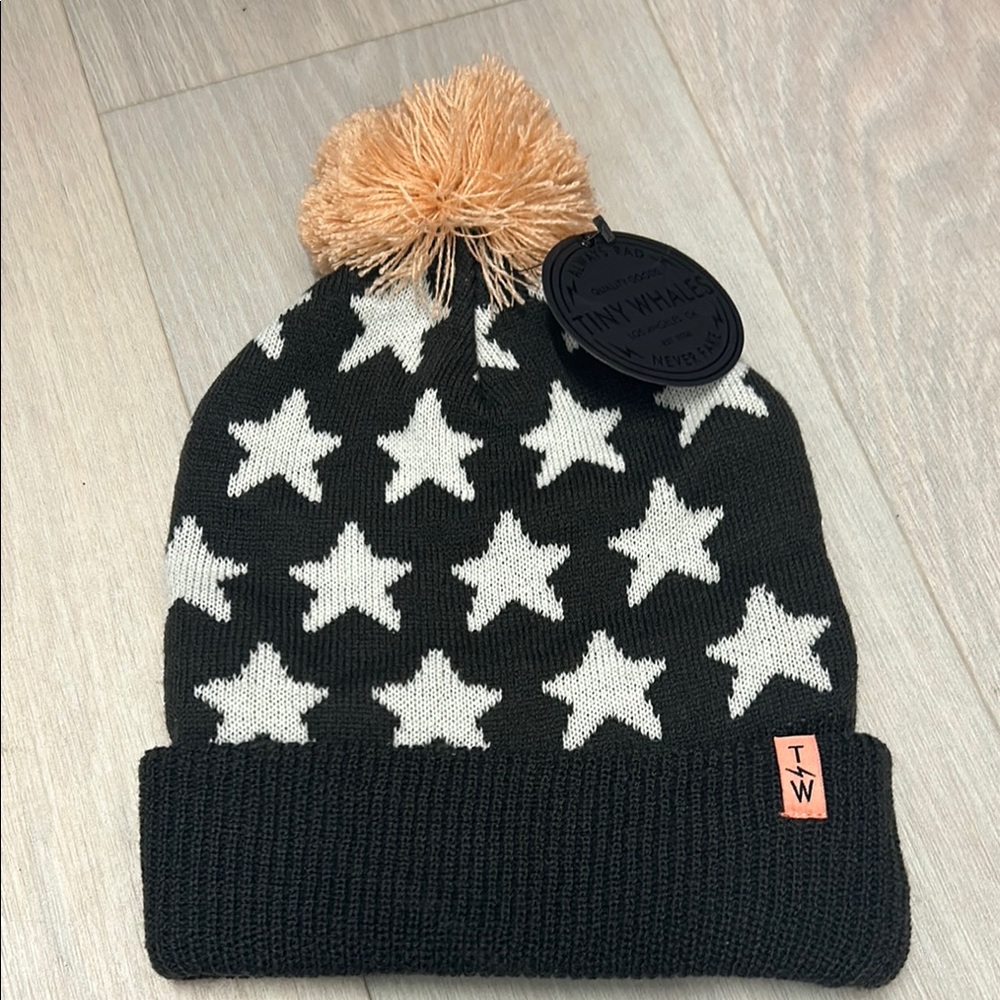 Black and Cream Star Beanie
